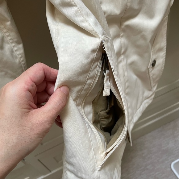 Burton Ski Jacket - Picture 5 of 11